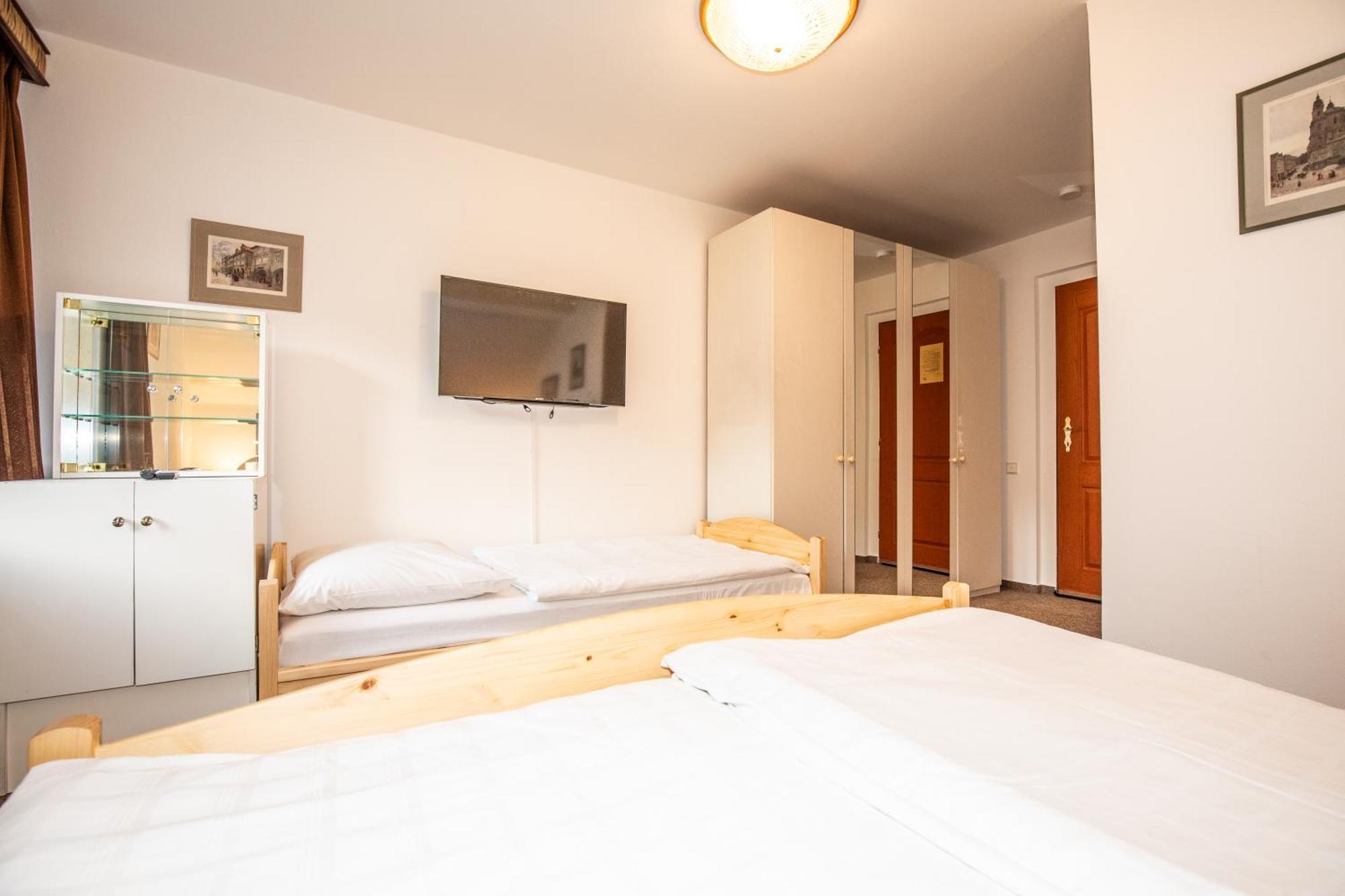 Resort U Jelena Кршивоклат Номер фото
